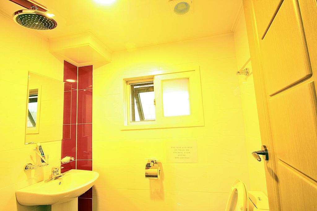 Eel Guesthouse Seoul Bilik gambar