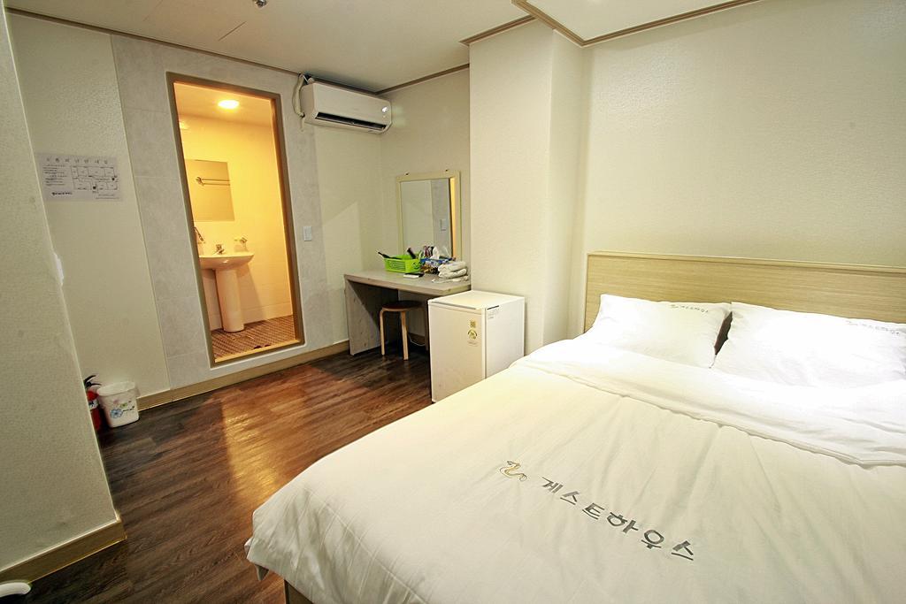 Eel Guesthouse Seoul Bilik gambar